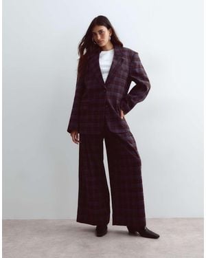 ARRANGE Pleated Wide Leg Trousers Co-Ord - Purple