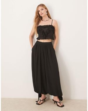 Bardot Arila Soft Balloon Pant Co-ord - Black