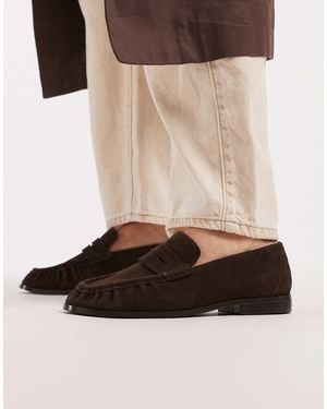 schuh Lewis Rouched Loafers - Brown