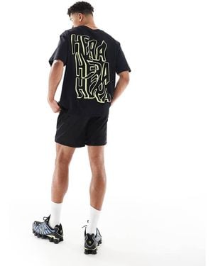 HERA Grafitti T-Shirt - Black
