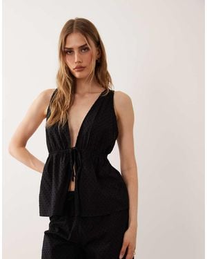 esmé studios Esmee Tie Front Dobby Detail Beach Top - Black