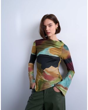 TOPSHOP Print Slash Neck Asymmetric Top - Multicolor