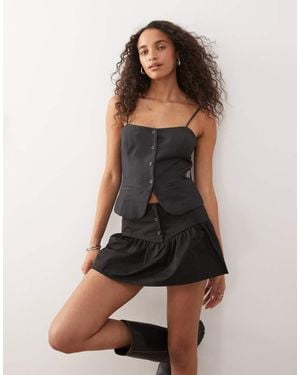 Monki Strappy Fitted Waistcoat - Multicolour