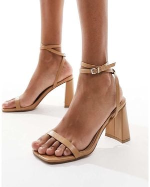 SIMMI Simmi London Bia Strappy Block Heeled Sandal - Black