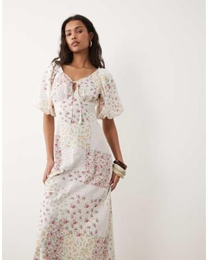 Wednesday's Girl Wednesdays Girl Floaty Midaxi Dress Spliced Floral Spot - White