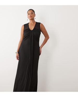 Tfnc Plus Vestido Largo Ceñido Sin Mangas Con Cuello De Pico Y Parte Delantera Fruncida - Negro