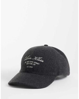 Calvin Klein Felt Cap With Script Logo - Black