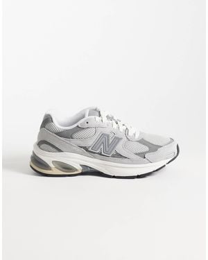 New Balance 2010 Sneakers - White