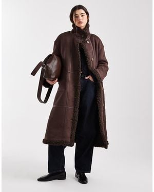 Object Abrigo Largo Marrón Chocolate Con Forro De Borreguito Sintético De - Multicolor