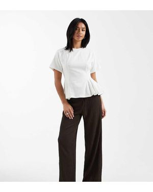 Only Petite Pantalones Marrones Plisados De Pernera Ancha De - Blanco