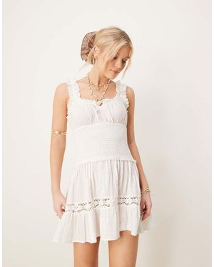 Iisla & Bird Vestido Playero Corto Fruncido De - Blanco