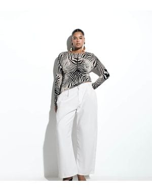 ASOS Asos Design Curve Pleat Front Horseshoe Jean - White
