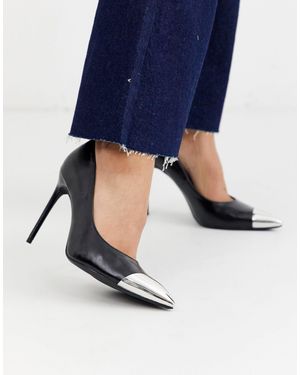 Bershka Metal Toe Court Shoes - Black