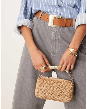 ASOS Handtas Van Stro Met Gehamerd Handvat Aan De Bovenkant En Afneembare Crossbody Riem - Grijs