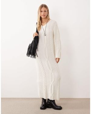 4th & Reckless Wool-blend Cable Knit V-neck Maxi Sweater Dress - White