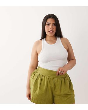 ASOS Pantalones Cortos Verde Sin Cierres De Tejido Efecto Lino De Asos Design Curve