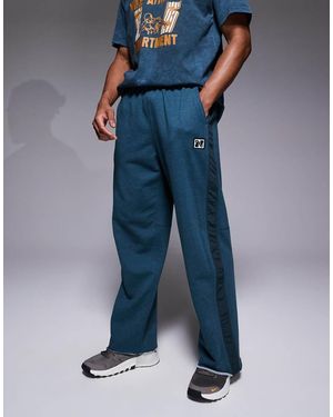 Nike Joggers Azules Heritage Dri-Fit De -Verde