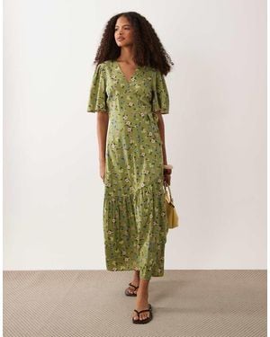 Wednesday's Girl Floral Wrap Detail Puff Sleeve Midi Dress - Green