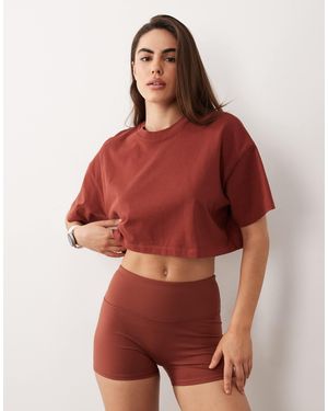 4505 Icon Heavyweight Cotton Cropped T-shirt With Quick Dry Finish - Red