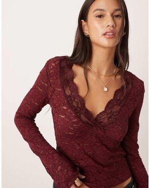 Gina Tricot Long Sleeve V Neck Lace Top - Red