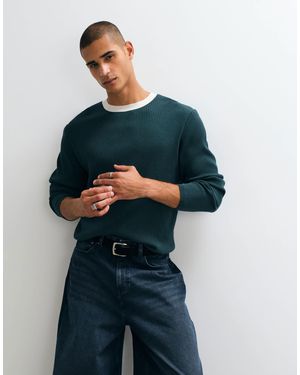 ASOS Lockerer strickpullover mit rippstruktur und kontrastkragen - Blau