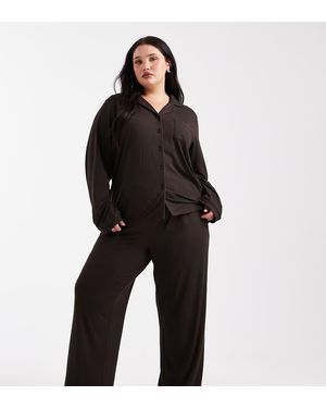 Loungeable Pijama Chocolate De Pantalones De Pernera Ancha Y Top Con Cuello De Solapas Y Detalle De Ribetes De Punto Muy Suave De Curve - Negro
