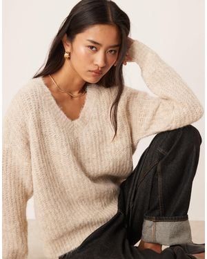Vila Fluffy Knitted V Neck Oversized Sweater - Black