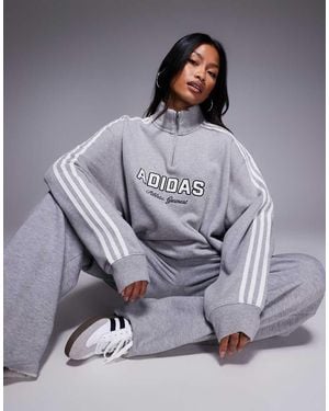 adidas Originals 1/4 Zip Sweatshirt - Grey