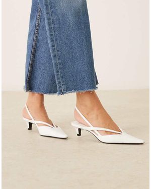 Mango Zapatos Blancos Destalonados Con Tacón Bajo, Diseño De Tiras Y Puntera Fina De - Azul