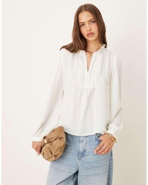 Jdy Relaxed Fit Boho Detail Blouse - White