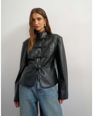 TOPSHOP Blazer De Piel Sintética Con Cierre De Alamares En - Negro