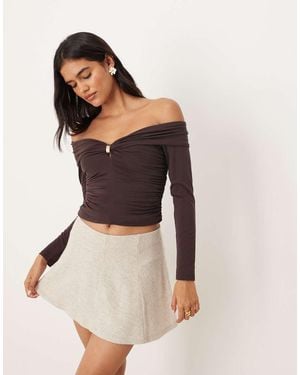 Abercrombie & Fitch Off The Shoulder Long Sleeve Hardware Detail Top - Brown