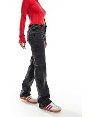 Pieces Kelly Mid Waisted Straight Leg Jeans - Red