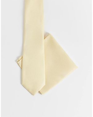 ASOS Textured Tie And Pocket Square - White