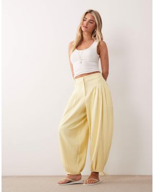 Miss Selfridge Tailored Balloon Pants - Natural