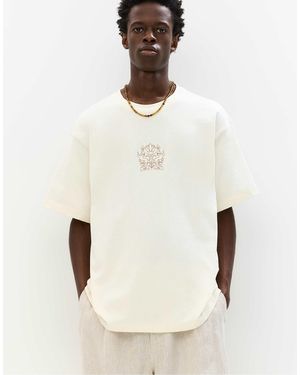 Pull&Bear T-shirt à imprimé broderies florales - sable - Neutre