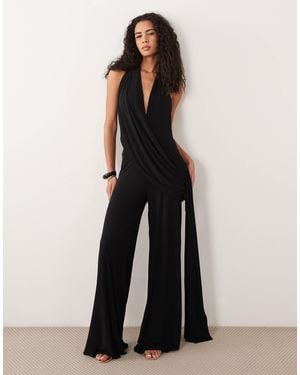 ASOS Combinaison près du corps à col halter et décolleté plongeant avec détail drapé façon écharpe, e - Noir