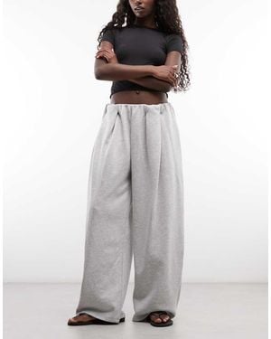 Weekday Balloon Fit Broek Met Wijde Pijpen En Plooien - Grijs