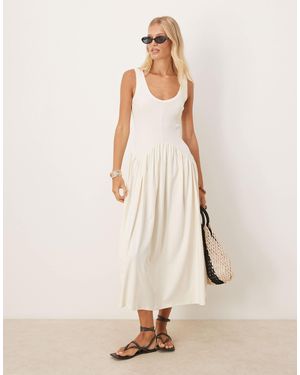 ASOS Robe mi-longue à encolure dégagée avec corsage côtelé et taille plongeante - crème - Neutre