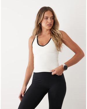 BO+TEE Soft Active Contrast Hem Longline V-Neck Tank Top - White