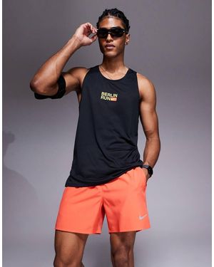 Nike Dri-fit Challenger 5 Inch Shorts - Blue