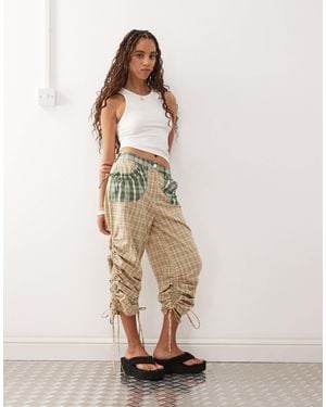 Collusion Low Rise Ruched Side Capri - Natural