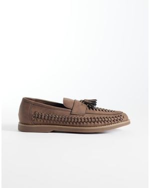 schuh Robbie Woven Loafers With Tassels - Brown