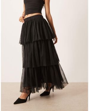Y.A.S Tiered Tulle Midi Skirt - Black