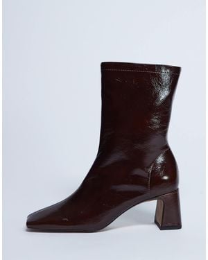 TOPSHOP Sara Premium Leather Square Toe Flared Heel Boot - Brown