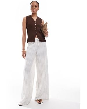 Stradivarius Tall Linen Look Wide Leg Trouser - White