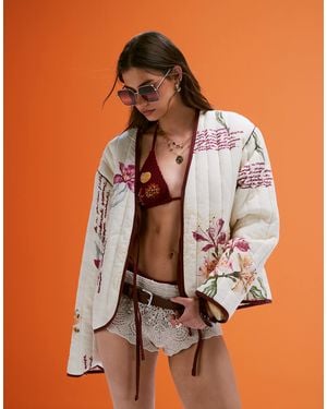 ASOS – vorne gebundene steppjacke mit blumenmuster - Mehrfarbig