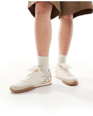 Stradivarius Leather Trainer - Natural