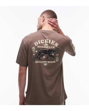 Dickies Lucasville Graphic Animal Backprint T-Shirt - Brown