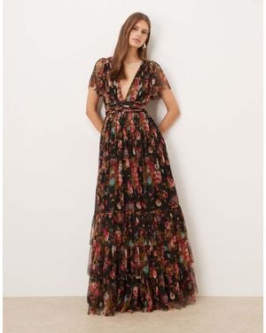 LACE & BEADS Tulle Flutter Sleeve Deep V Maxi Dress - Brown